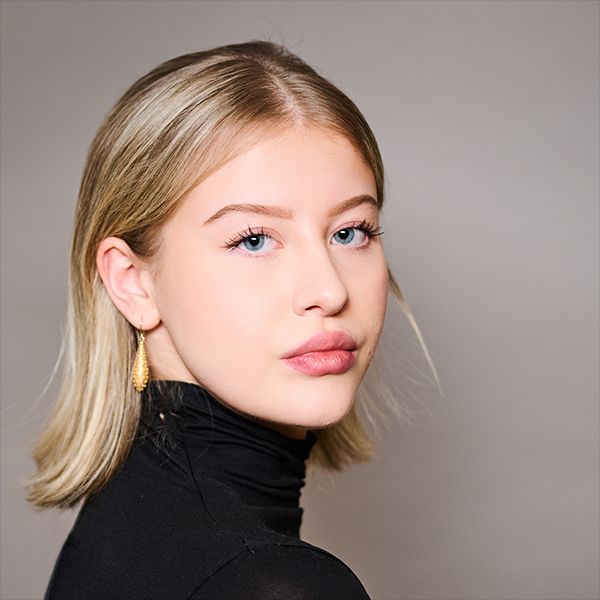 Anna Kenzian,Team Assistenz AT,kenzian@arnold.immobilien,+43 1 513 01 52 42