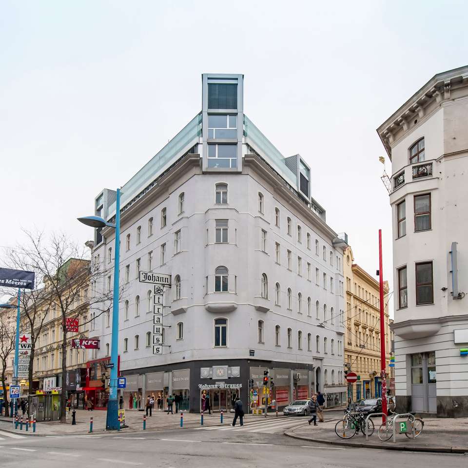 Usage: Residential,Area: 3456m²,Country: Austria Usage: Residential,Area: 3456m²,Country: Austria