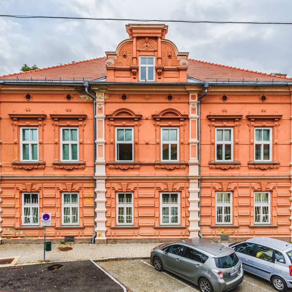 Usage: Residential,Area: 577m²,Country: Austria Usage: Residential,Area: 577m²,Country: Austria