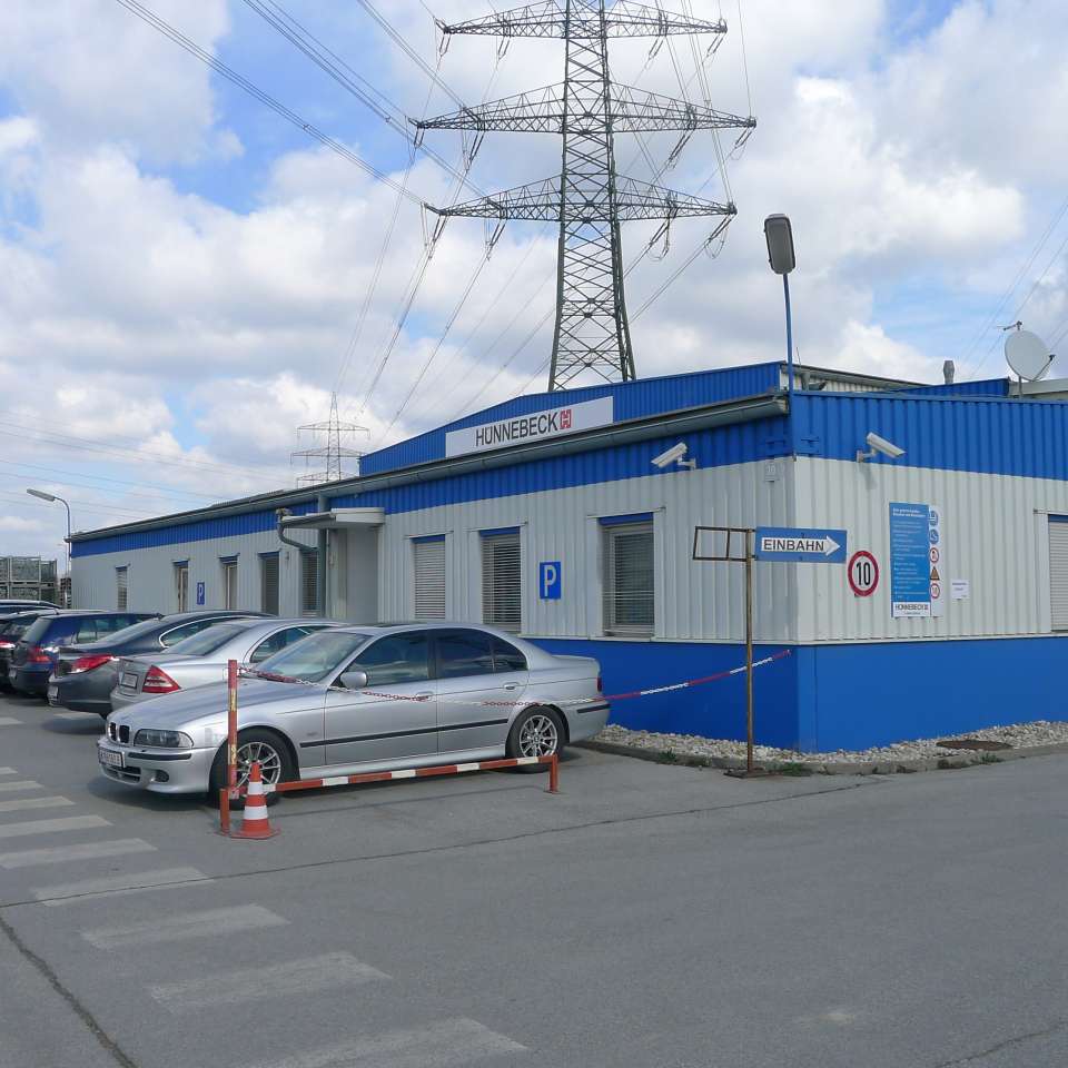 Usage: Commercial,Area: 1365m²,Country: Austria Usage: Commercial,Area: 1365m²,Country: Austria