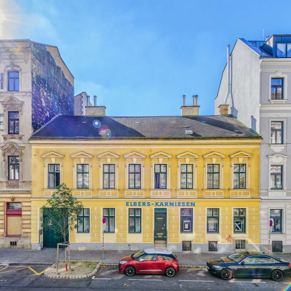 Usage: Residential,Area: 816m²,Country: Austria Usage: Residential,Area: 816m²,Country: Austria