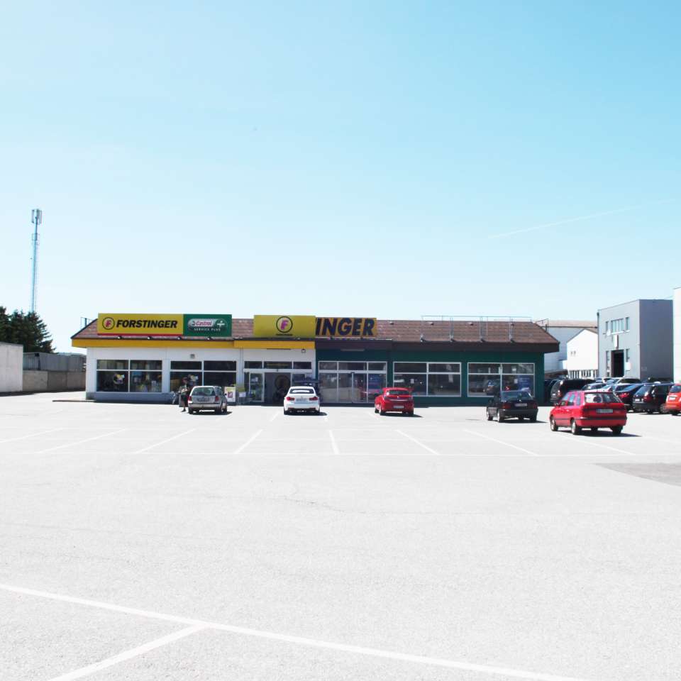 Usage: Commercial,Area: 1361m²,Country: Austria Usage: Commercial,Area: 1361m²,Country: Austria