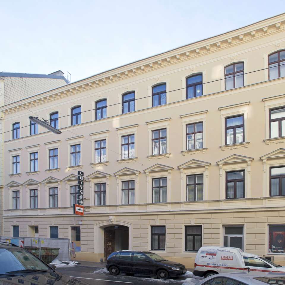 Usage: Residential,Area: 443m²,Country: Austria Usage: Residential,Area: 443m²,Country: Austria