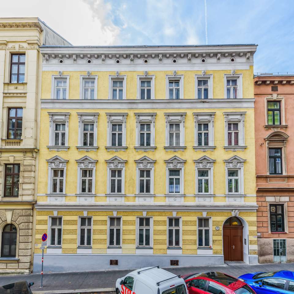 Usage: Residential,Area: 866m²,Country: Austria Usage: Residential,Area: 866m²,Country: Austria