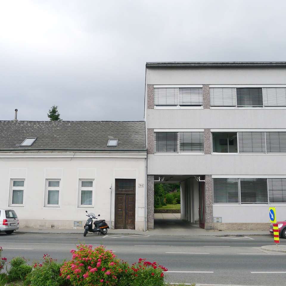 Usage: Residential,Area: 632m²,Country: Austria Usage: Residential,Area: 632m²,Country: Austria