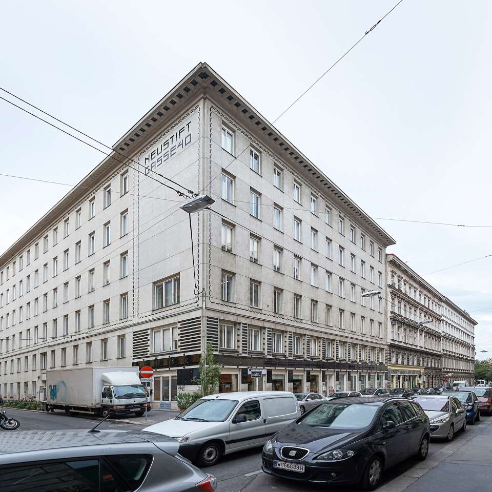 Usage: Residential,Area: 2102m²,Country: Austria Usage: Residential,Area: 2102m²,Country: Austria