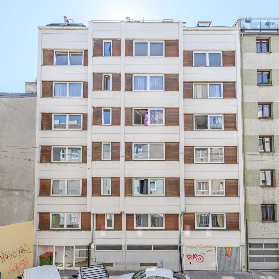 Usage: Residential,Area: 685m²,Country: Austria Usage: Residential,Area: 685m²,Country: Austria