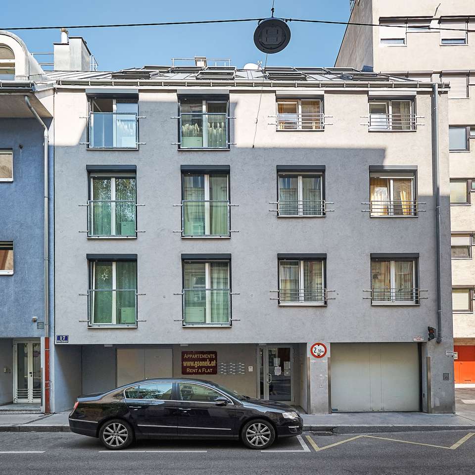Usage: Residential,Area: 889m²,Country: Austria Usage: Residential,Area: 889m²,Country: Austria
