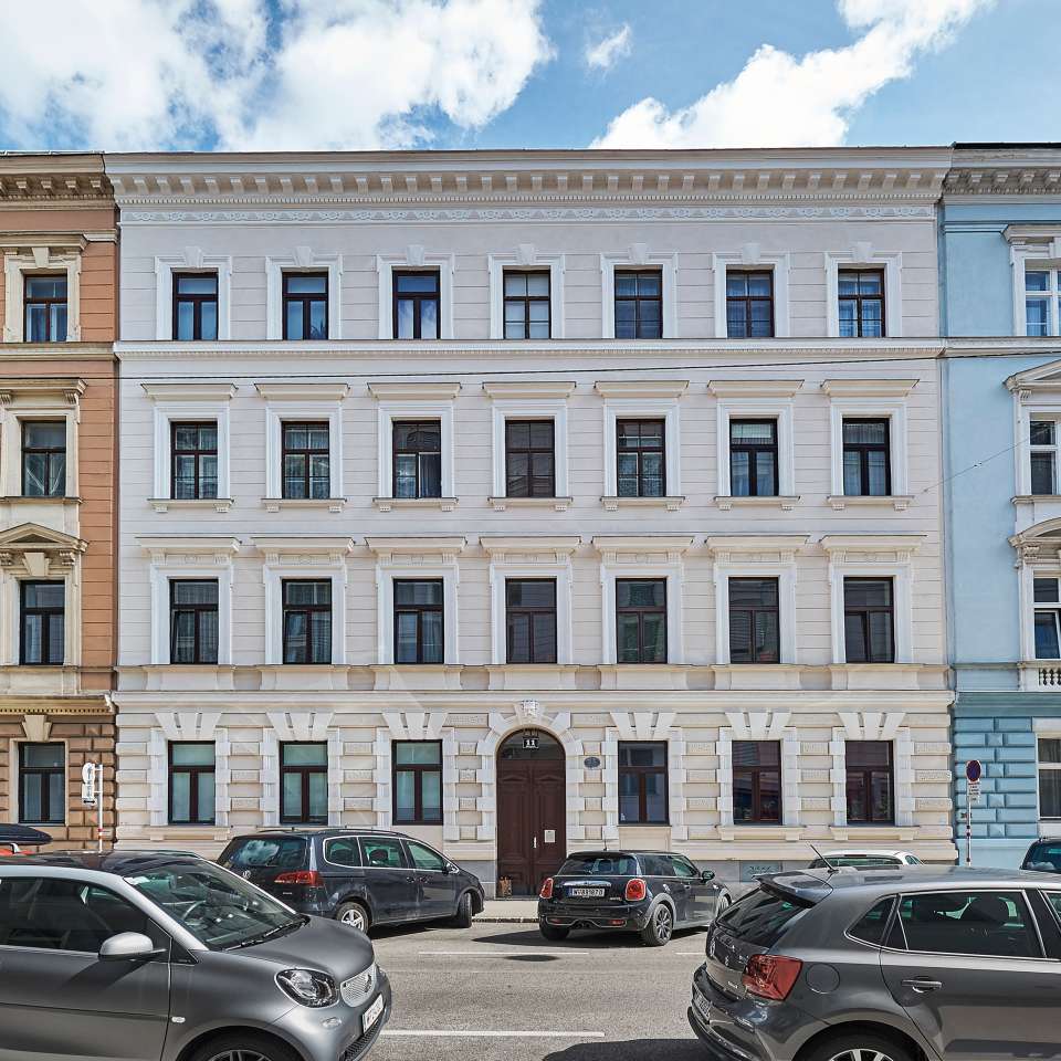 Usage: Residential,Area: 738m²,Country: Austria Usage: Residential,Area: 738m²,Country: Austria