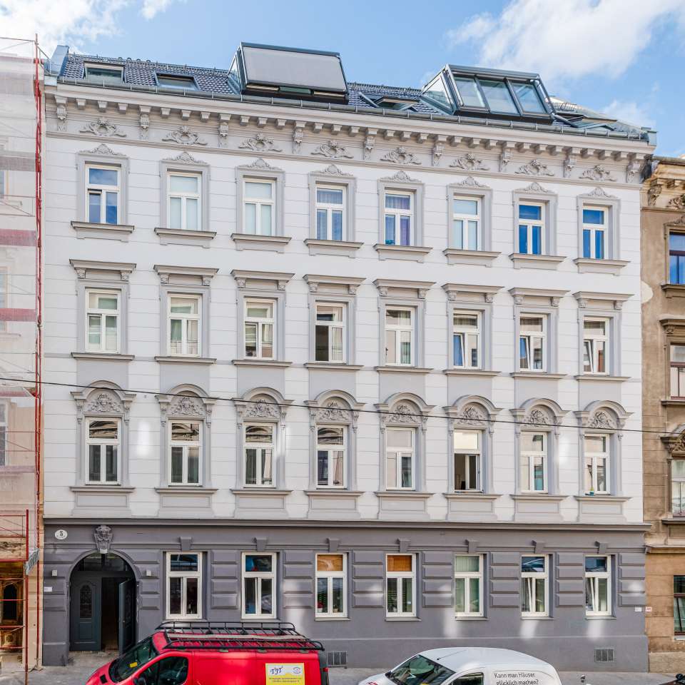 Usage: Residential,Area: 1041m²,Country: Austria Usage: Residential,Area: 1041m²,Country: Austria