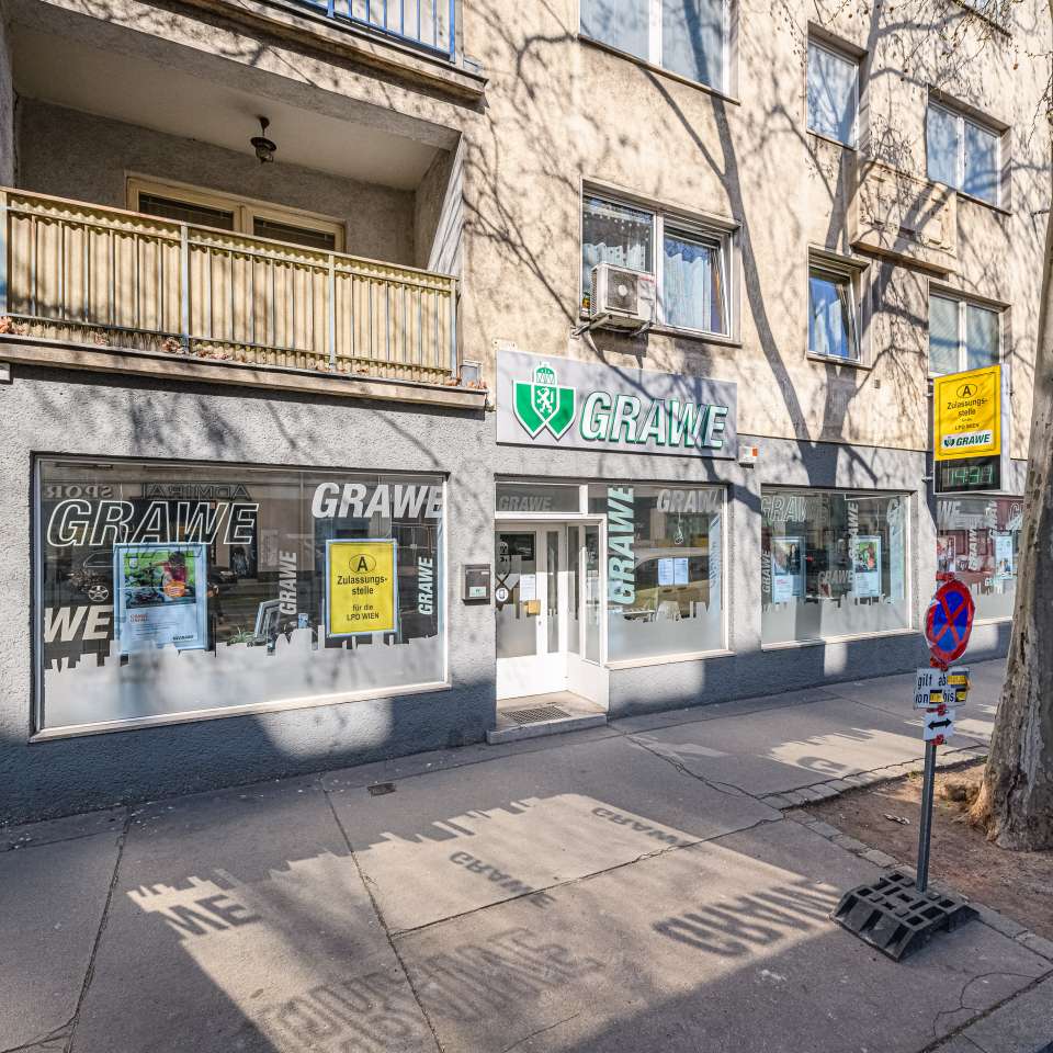 Usage: Commercial,Area: 235m²,Country: Austria Usage: Commercial,Area: 235m²,Country: Austria