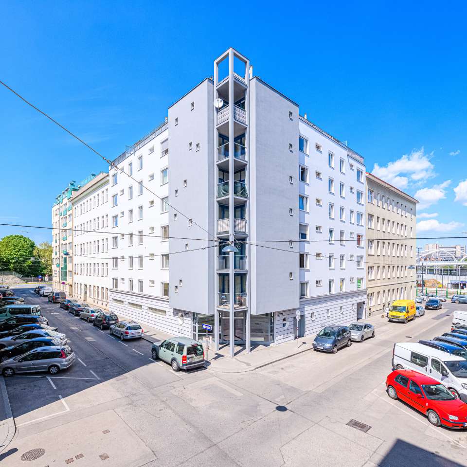 Usage: Residential,Area: 416m²,Country: Austria Usage: Residential,Area: 416m²,Country: Austria