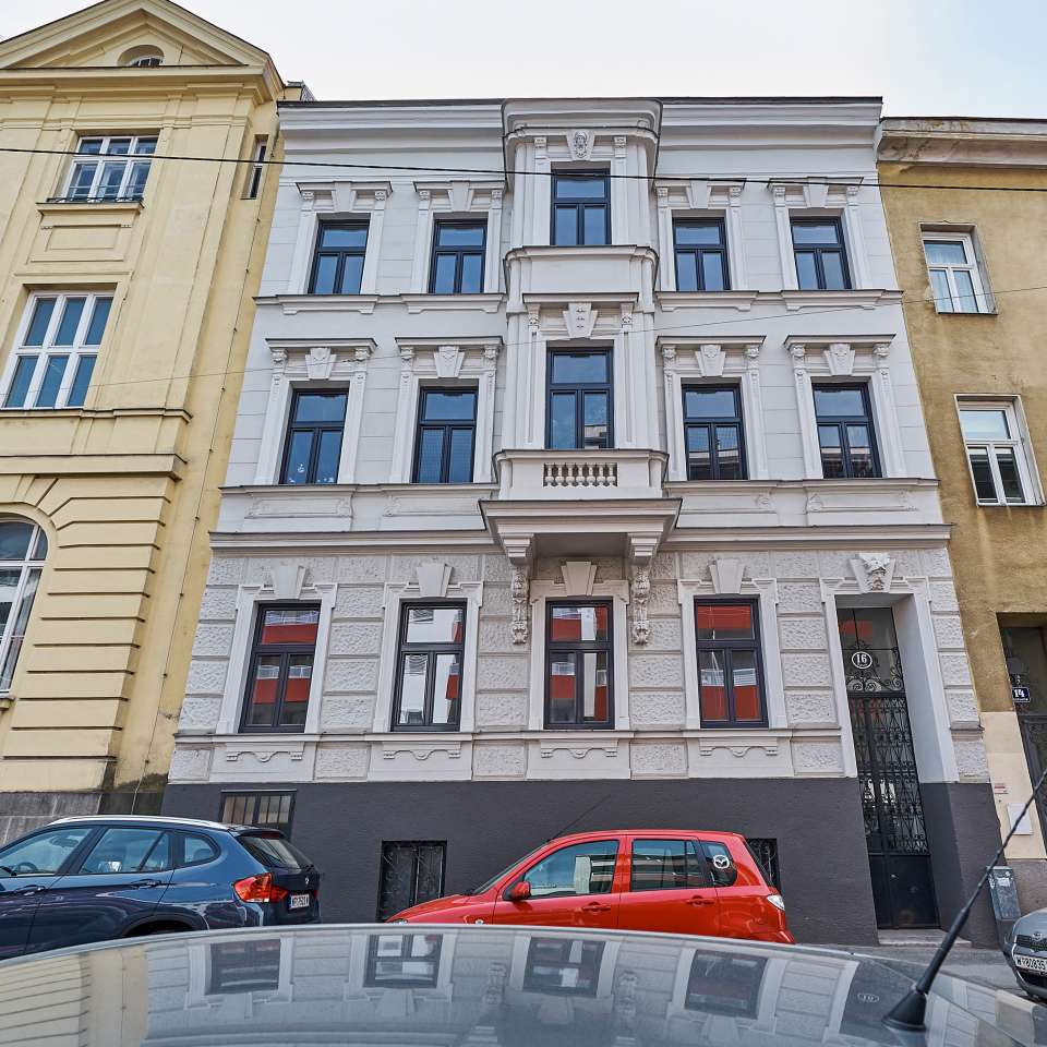 Usage: Residential,Area: 673m²,Country: Austria Usage: Residential,Area: 673m²,Country: Austria