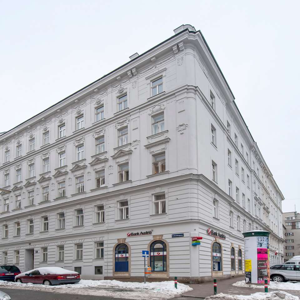 Usage: Residential,Area: 1971m²,Country: Austria Usage: Residential,Area: 1971m²,Country: Austria