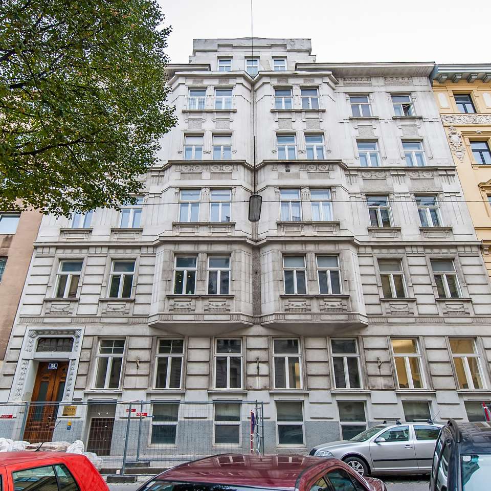 Usage: Residential,Area: 1947m²,Country: Austria Usage: Residential,Area: 1947m²,Country: Austria