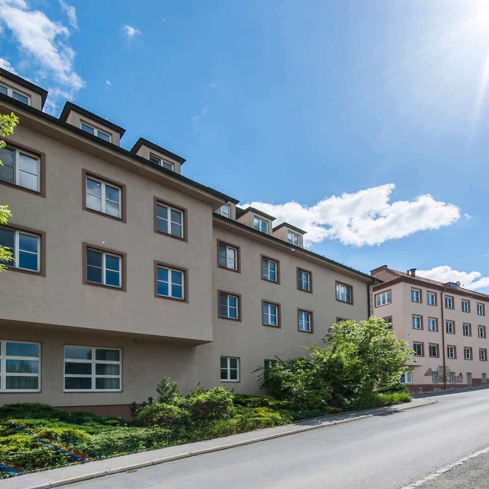 Usage: Residential,Area: 3764m²,Country: Austria Usage: Residential,Area: 3764m²,Country: Austria