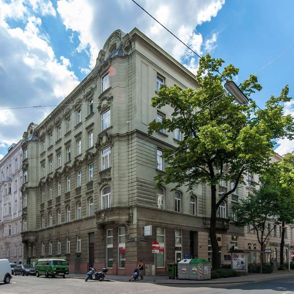 Usage: Residential,Area: 2273m²,Country: Austria Usage: Residential,Area: 2273m²,Country: Austria